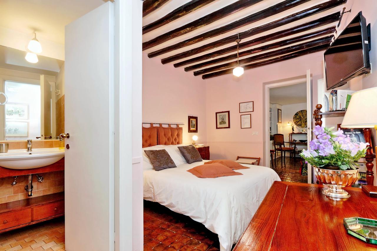 B&B Giubbonari Rome Bagian luar foto