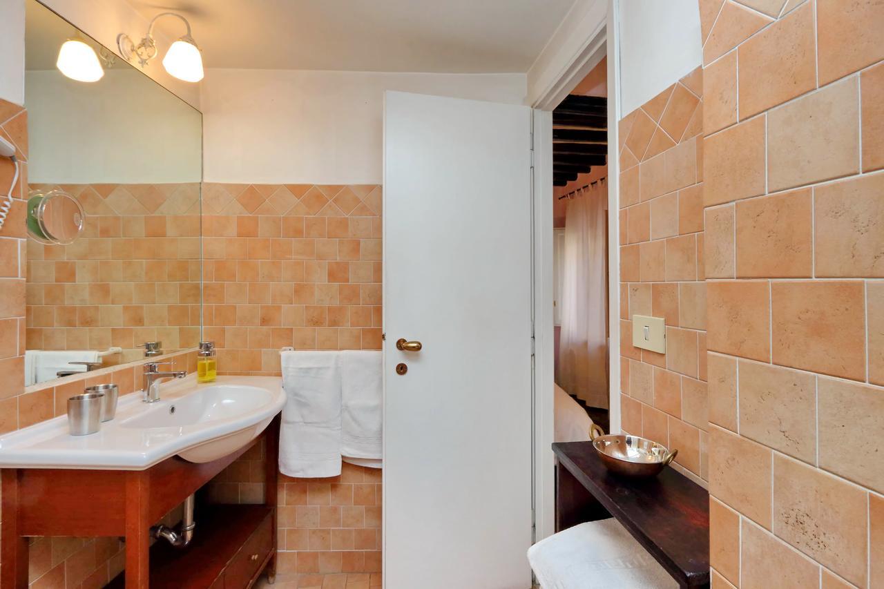 B&B Giubbonari Rome Bagian luar foto